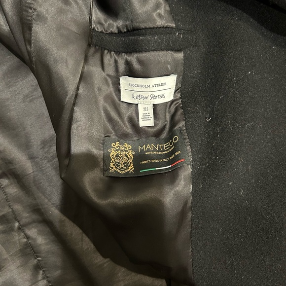 & Other Stories Relaxed Single breasted Wool Coat - Picture 5 of 6